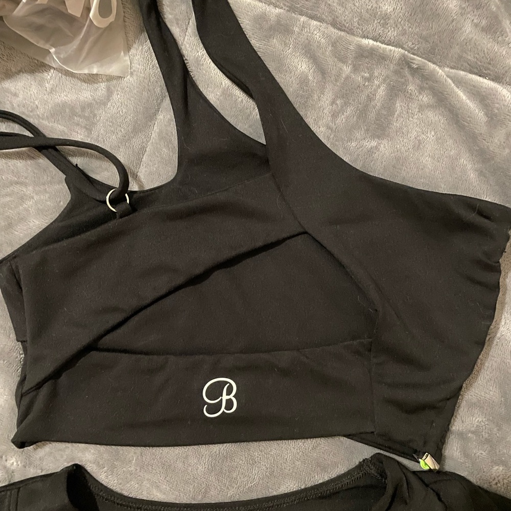 Bombshell sportswear bundle XS - Picture 3 of 3